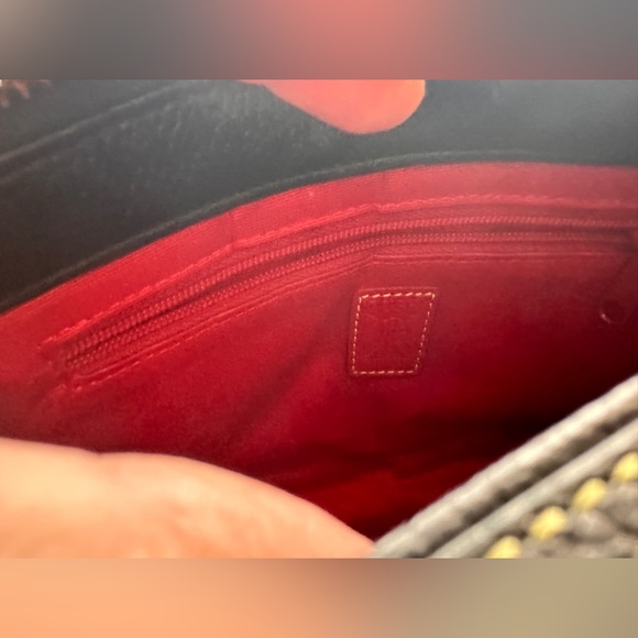 TUSK Black Hand Bag - Picture 3 of 3